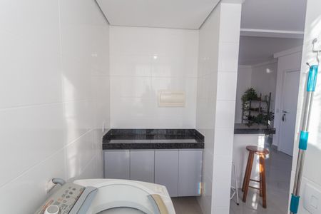 Apartamento à venda com 74m², 3 quartos e 2 vagas Apartamento à venda com 74m², 3 quartos e 2 vagasÁrea de Serviço