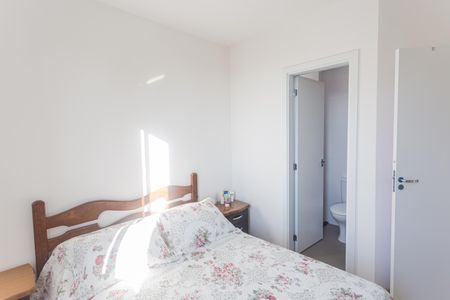 Apartamento à venda com 74m², 3 quartos e 2 vagas Apartamento à venda com 74m², 3 quartos e 2 vagasSuíte