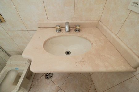 Casa à venda com 900m², 4 quartos e 12 vagasSauna e Banheiro da Sauna