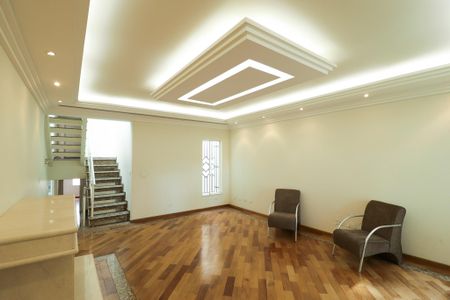 Casa à venda com 900m², 4 quartos e 12 vagasSala 1