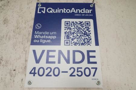 Casa à venda com 900m², 4 quartos e 12 vagasFachada