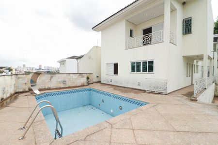 Casa à venda com 900m², 4 quartos e 12 vagasPiscina