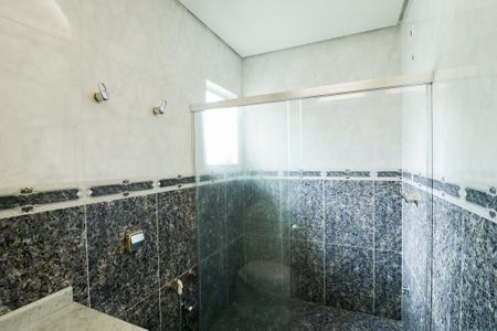 Casa à venda com 900m², 4 quartos e 12 vagasBanheiro da Suíte 1