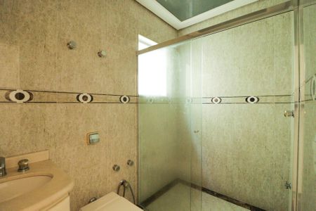 Casa à venda com 900m², 4 quartos e 12 vagasBanheiro da Suíte 4