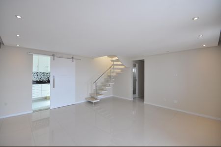 Apartamento à venda com 157m², 2 quartos e 3 vagasSala