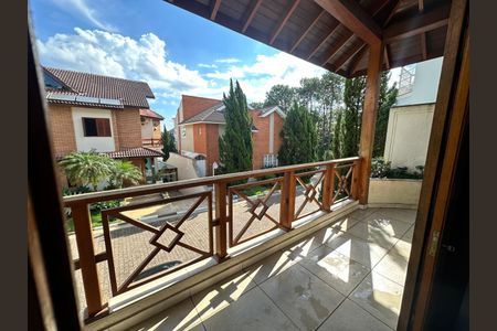 Casa de condomínio à venda com 444m², 4 quartos e 6 vagas