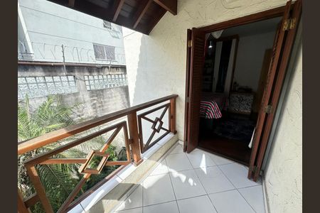 Casa de condomínio à venda com 444m², 4 quartos e 6 vagas