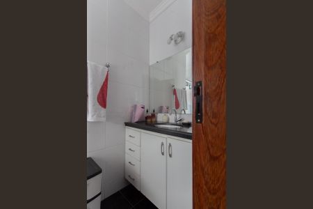 Apartamento à venda com 170m², 4 quartos e 2 vagas Apartamento à venda com 170m², 4 quartos e 2 vagasBanheiro da Suíte 1