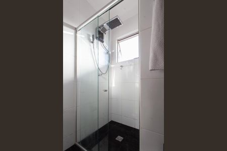 Apartamento à venda com 170m², 4 quartos e 2 vagas Apartamento à venda com 170m², 4 quartos e 2 vagasBanheiro da Suíte 1