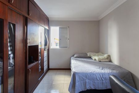 Apartamento à venda com 170m², 4 quartos e 2 vagas Apartamento à venda com 170m², 4 quartos e 2 vagasSuíte 2