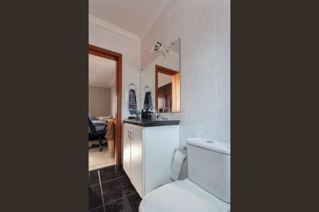 Apartamento à venda com 170m², 4 quartos e 2 vagas Apartamento à venda com 170m², 4 quartos e 2 vagasBanheiro da Suíte 2