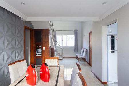 Apartamento à venda com 170m², 4 quartos e 2 vagas Apartamento à venda com 170m², 4 quartos e 2 vagasSala 1