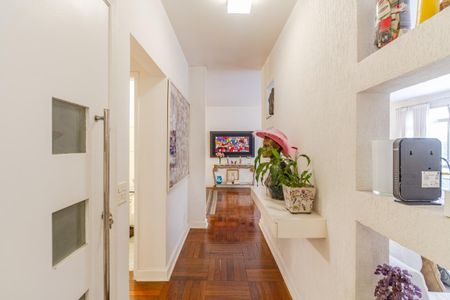 Apartamento à venda com 162m², 2 quartos e 1 vagaCorredor