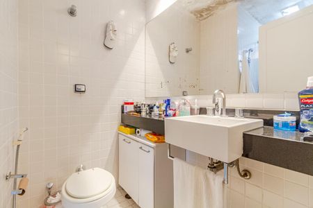 Apartamento à venda com 162m², 2 quartos e 1 vagaBanheiro da Suíte 1