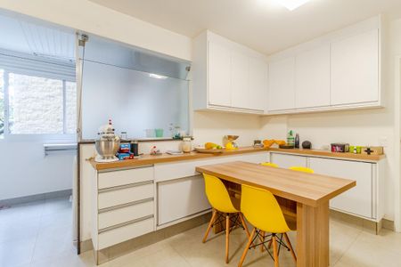 Apartamento à venda com 162m², 2 quartos e 1 vagaCozinha
