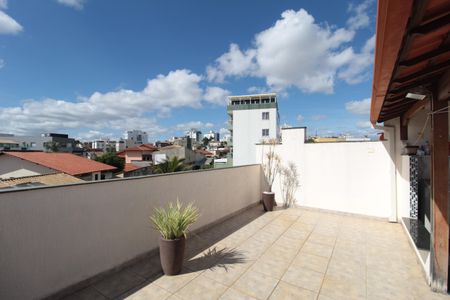 Apartamento à venda com 110m², 2 quartos e 1 vagaCobertura