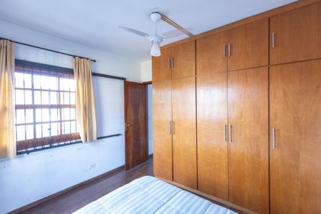 Casa à venda com 120m², 2 quartos e 2 vagasQuarto 1