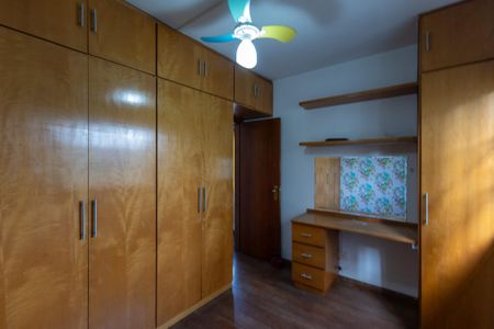 Casa à venda com 120m², 2 quartos e 2 vagasQuarto 2