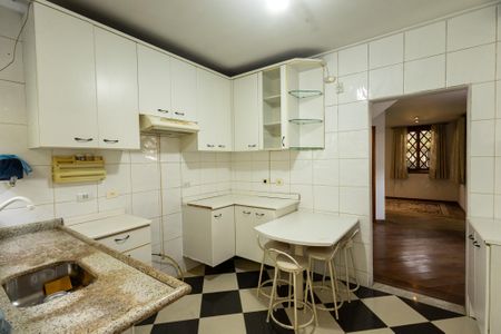 Casa à venda com 120m², 2 quartos e 2 vagasCozinha