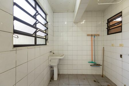 Casa à venda com 120m², 2 quartos e 2 vagasÁrea de Serviço