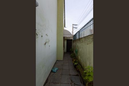 Casa à venda com 120m², 2 quartos e 2 vagasQuintal