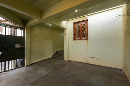 Casa à venda com 120m², 2 quartos e 2 vagasGaragem