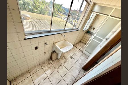 Apartamento à venda com 85m², 3 quartos e 1 vagaÁrea de Serviço