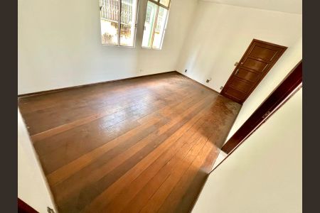 Apartamento à venda com 85m², 3 quartos e 1 vagaSala