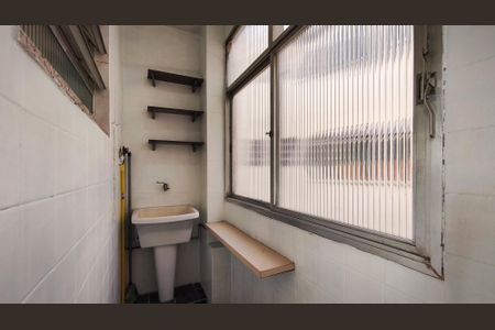 Apartamento à venda com 48m², 1 quarto e 1 vagaÁrea de Serviço