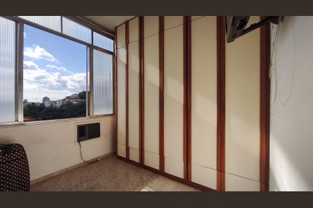 Apartamento à venda com 48m², 1 quarto e 1 vagaQuarto