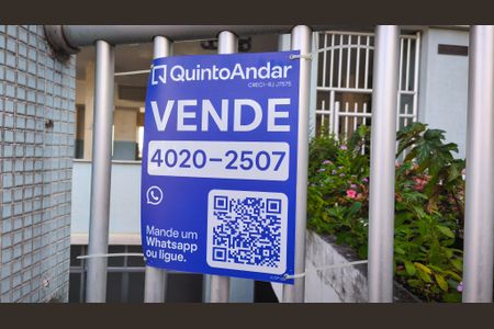 Apartamento à venda com 48m², 1 quarto e 1 vagaFachada e portaria