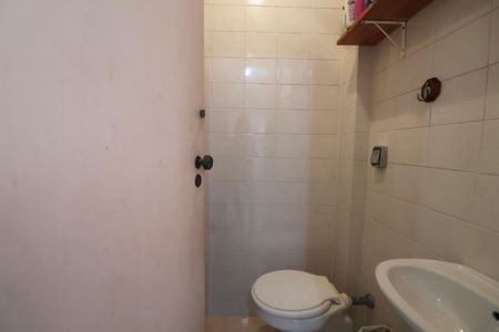 Apartamento para alugar com 70m², 2 quartos e 1 vagaBanheiro de serviço