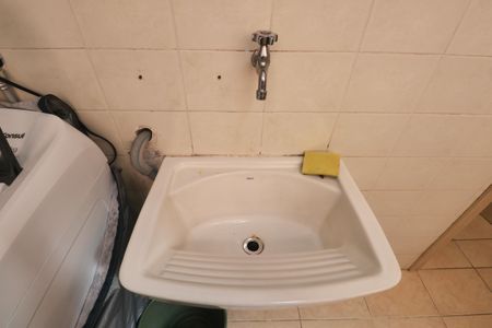 Apartamento para alugar com 70m², 2 quartos e 1 vagaÁrea de Serviço