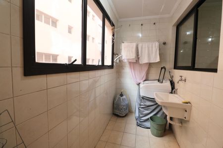 Apartamento para alugar com 70m², 2 quartos e 1 vagaÁrea de Serviço