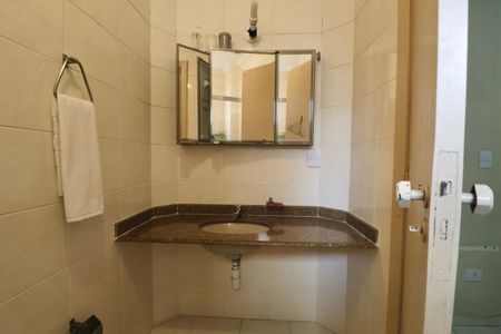 Apartamento para alugar com 70m², 2 quartos e 1 vagaBanheiro Suíte