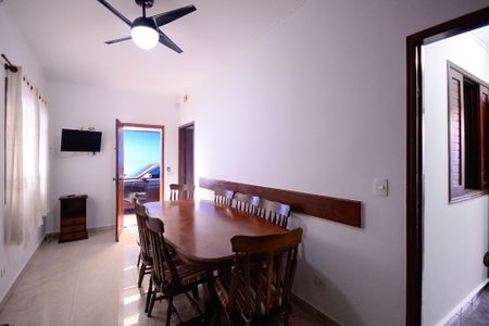 Casa à venda com 300m², 4 quartos e 4 vagasSala de Jantar 