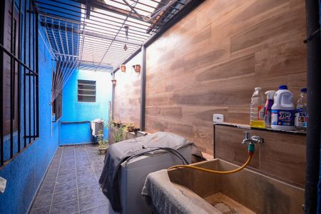 Casa à venda com 300m², 4 quartos e 4 vagasÁrea de Serviço 