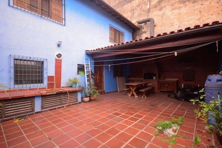 Casa à venda com 300m², 4 quartos e 4 vagasÁrea de Lazer - Churrasqueira 