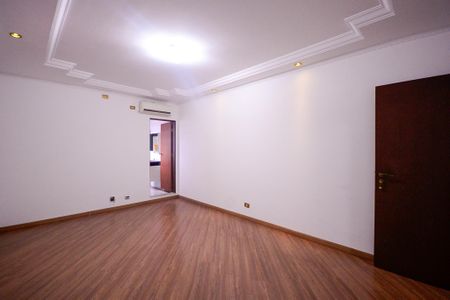 Casa à venda com 300m², 4 quartos e 4 vagasQuarto 4 - Suite 