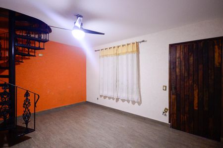 Casa à venda com 300m², 4 quartos e 4 vagasSala 2