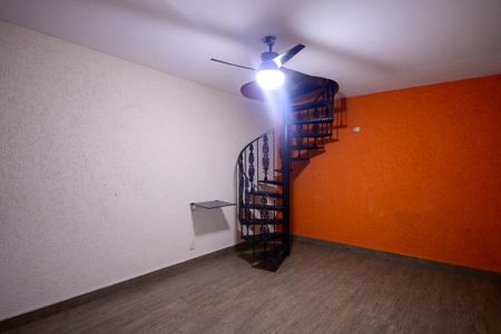 Casa à venda com 300m², 4 quartos e 4 vagasSala 2