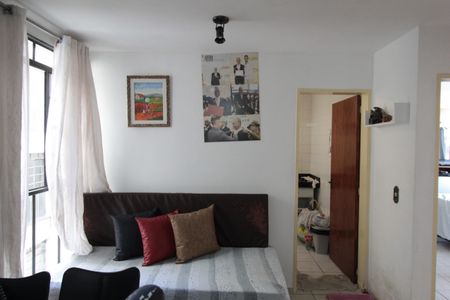 Apartamento à venda com 65m², 2 quartos e 1 vagaSala