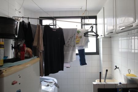 Apartamento à venda com 65m², 2 quartos e 1 vagaCozinha e Área de Serviço