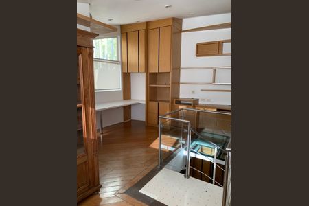 Casa à venda com 300m², 3 quartos e 2 vagas