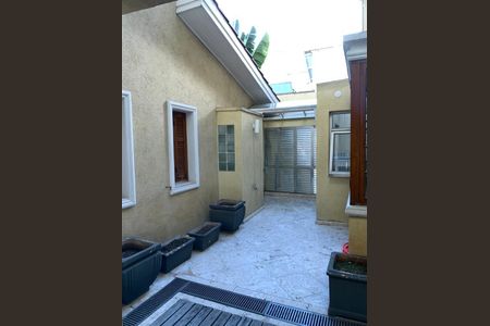 Casa à venda com 300m², 3 quartos e 2 vagas