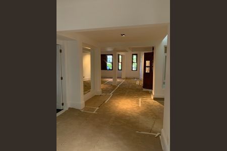 Casa à venda com 300m², 3 quartos e 2 vagas