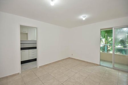 Apartamento à venda com 53m², 2 quartos e 1 vaga Apartamento à venda com 53m², 2 quartos e 1 vagaSala