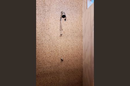 Casa à venda com 300m², 3 quartos e 3 vagas Casa à venda com 300m², 3 quartos e 3 vagasBanheiro da Suíte 2