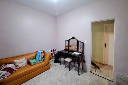 Casa à venda com 300m², 3 quartos e 3 vagas Casa à venda com 300m², 3 quartos e 3 vagasQuarto 1