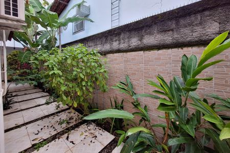 Casa à venda com 300m², 3 quartos e 3 vagas Casa à venda com 300m², 3 quartos e 3 vagasQuintal